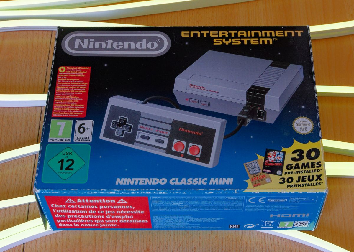 Nintendo Entertainment System - Mini